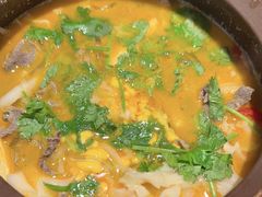 果香酸汤牛肉-蝴蝶里·粤菜·点心(龙湖杭州金沙天街店)