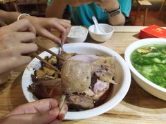 -忠记姜母鸭