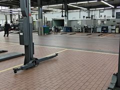 -杭州中升之星奔驰4S店(滨江店)