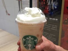 -星巴克臻选(南京金茂览秀城店)