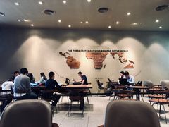 大堂-星巴克(广州百信广场东区店)