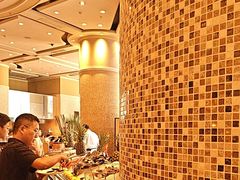 -怡聚轩全日制自助餐厅(大中华喜来登酒店)