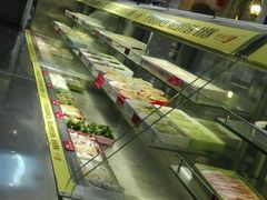 -楠柏弯休闲山庄(梨花溪店)