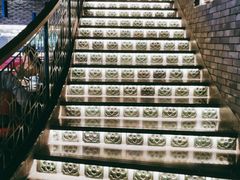 -粤凤佬