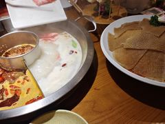 -佬土鹅肠火锅(中建大观店)