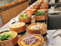 -龍歌自助小火锅(市南金茂湾店)
