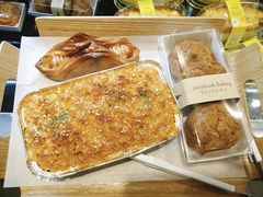 -爱达乐面包生日蛋糕(旭海时代广场店)