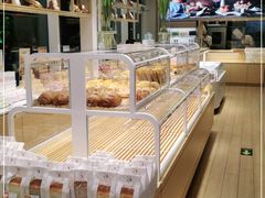 面包甜点陈列柜-好利来(清华南门店)