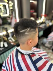 -豪帅男士理容馆