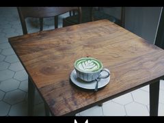 抹茶拿铁-PARLOR 105 WINE BAR COFFEE