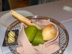 餐前面包-Kathleen's Waitan 凯圣琳江景西餐厅(外滩店)