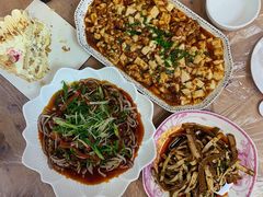 -洪霞餐馆