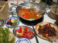 -王奋斗贵州酸汤牛肉火锅