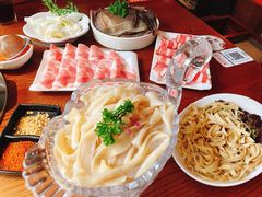-佬土鹅肠火锅(解放路店)