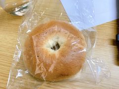 香肠芥末贝果-沁屋面包店(人民东路店)