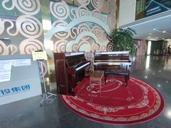 -天幕新彩云国际影城(激光巨幕店)