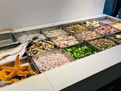 -五谷丰登农家院·地道胶东菜·海鲜烧烤(威海店)