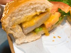 招牌咸牛肉芝士猪仔包-华嫂冰室(尖沙咀店)