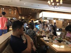 -雍和会海鲜姿造自助(湖东路店)