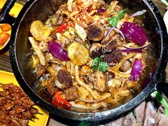 德枭大杂烩炕羊排-清真.德枭炕肉店.青海菜(大新街夜市店)