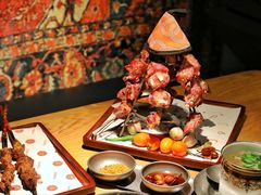 招牌馕坑烤架子肉-纳鲁孜·新疆特色餐厅(上海悦荟广场店)