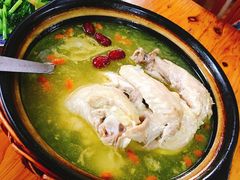 -云河农家乐饭店(福禄缘树山店)