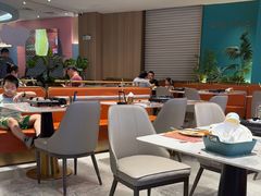 -金马门国际美食百汇(珞喻路店)