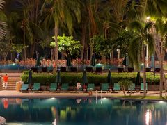 -三亚湾海居铂尔曼度假酒店