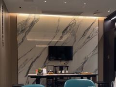 -忆江南·临江鱼馆