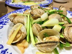 白蚬子-日进一片海.生腌海鲜火锅.宵夜烧烤(三里屯总店)