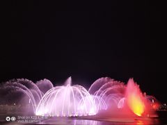 -东港音乐喷泉广场