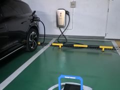 -尚浦商务中心-地下停车场