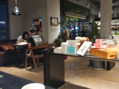 -阅西安新华书店(翠华南路店)