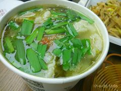 -碗主炭烧米线(交大二村店)