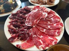 -周老三跷脚牛肉·全牛火锅(非遗传承店)
