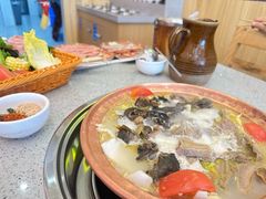 -阿婆情腊排骨火锅(金虹路店)