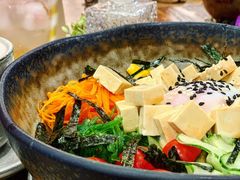 -FLOVIE FLORIST CAFE