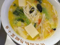 -渝是乎花花椒椒与酸菜鱼(大兴绿地缤纷城店)