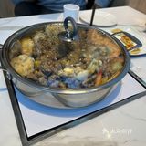 一品焖锅，是最好吃的焖锅，位置就在南邵地铁距劲广场