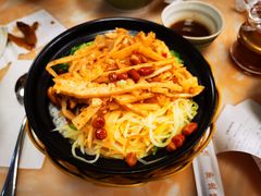 -卓雅桂林米粉