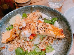 -FLOVIE FLORIST CAFE