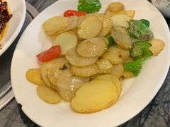 -江湖黑大兔(杨家坪店)
