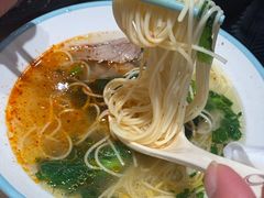 -小杨生煎(宜川路店)