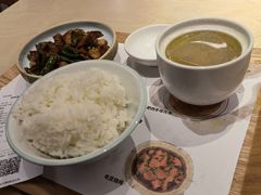 -老乡鸡(上海白玉兰广场店)