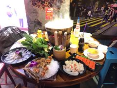 -捞围鲜·港式打边炉(海阳路店)