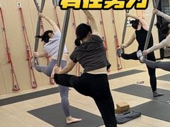 -乐刻瑜伽·普拉提·小瑜荚YogaPod(滨江银泰店)