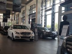 车-上海星瀚奔驰4S店(红柳路店)