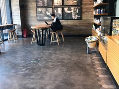 -星巴克(洛阳中州路王府井店)