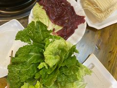 -乳仔牛牦牛汤锅 烤羊排(松潘古城店)
