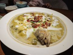 -鱼亨小鲜酸菜鱼(大信店)